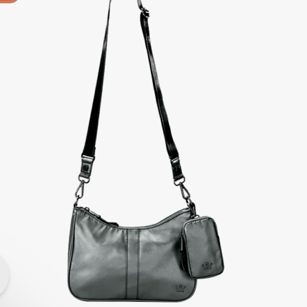 NWT Metallic Oliver Thomas No Chaos Crossbody